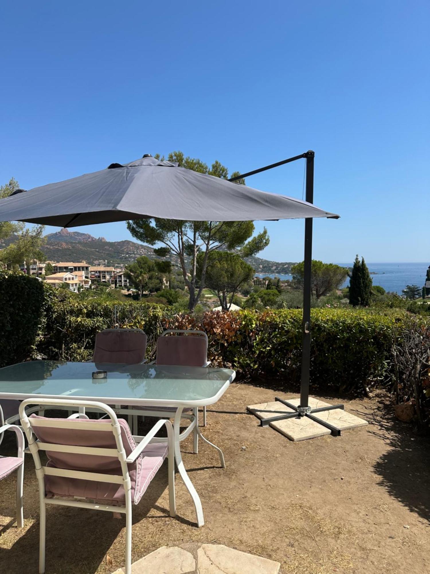 Cap Esterel Vue Mer Et Climatise Saint-Raphaël Eksteriør billede