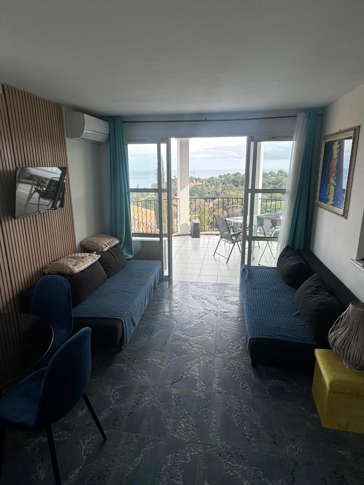 Cap Esterel Vue Mer Et Climatise Saint-Raphaël Eksteriør billede
